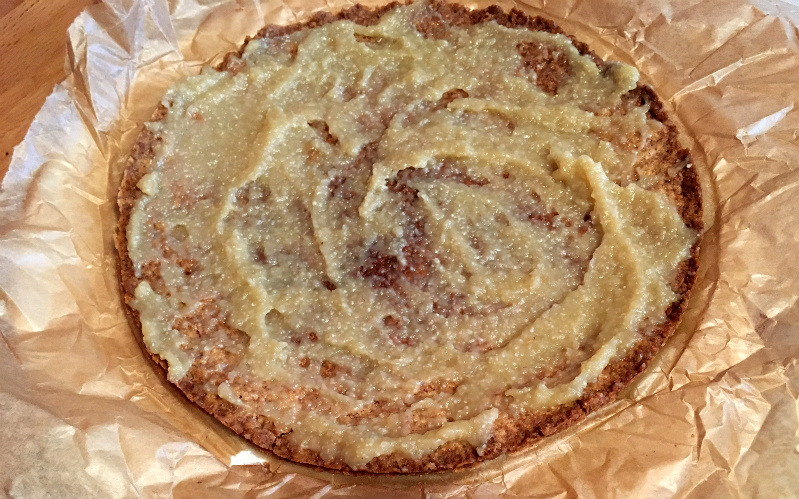 Schoko-Vanille-Biskuit-Torte